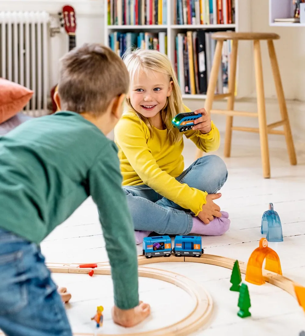 BRIO Brio*Lokomotiv - Startsæt - Smart Tech - 2 Dele 33971