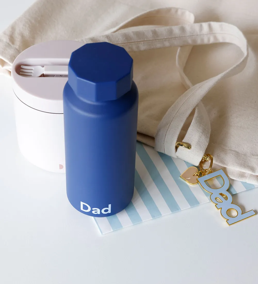 Termoflasker-Design Letters Termoflaske - Dad - 500 ml - Midnight Blue