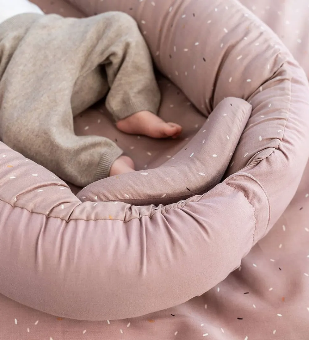 Babynests-Done by Deer Babynest - Cozy - Confetti Sand