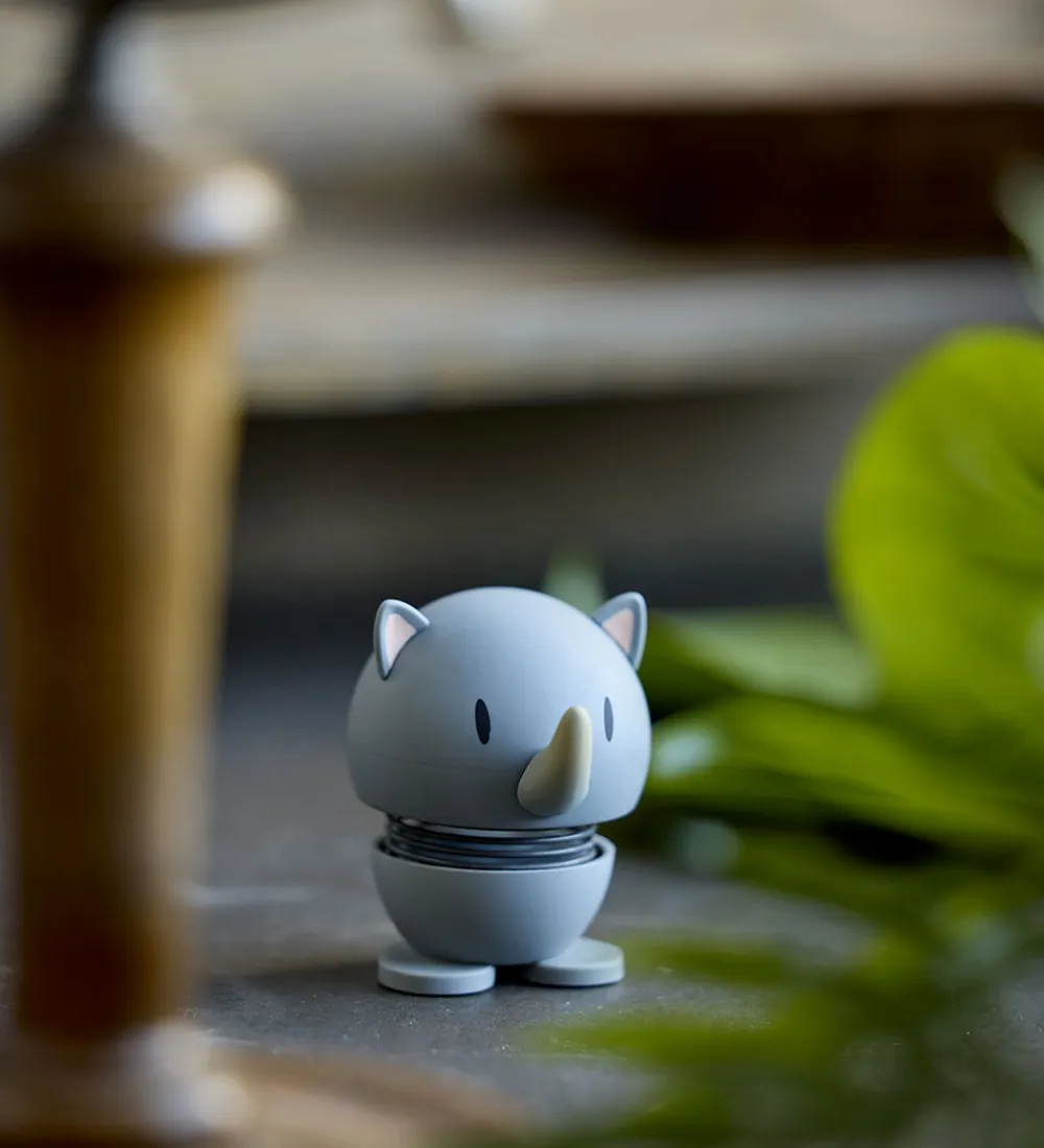 Hoptimist Pyntefigurer|Dekoration*Soft Rhino - 7,6 cm - Grå