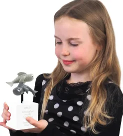 Kids by Friis Sparegrise*Sparebøsse - 6x6x13 cm - Fisken