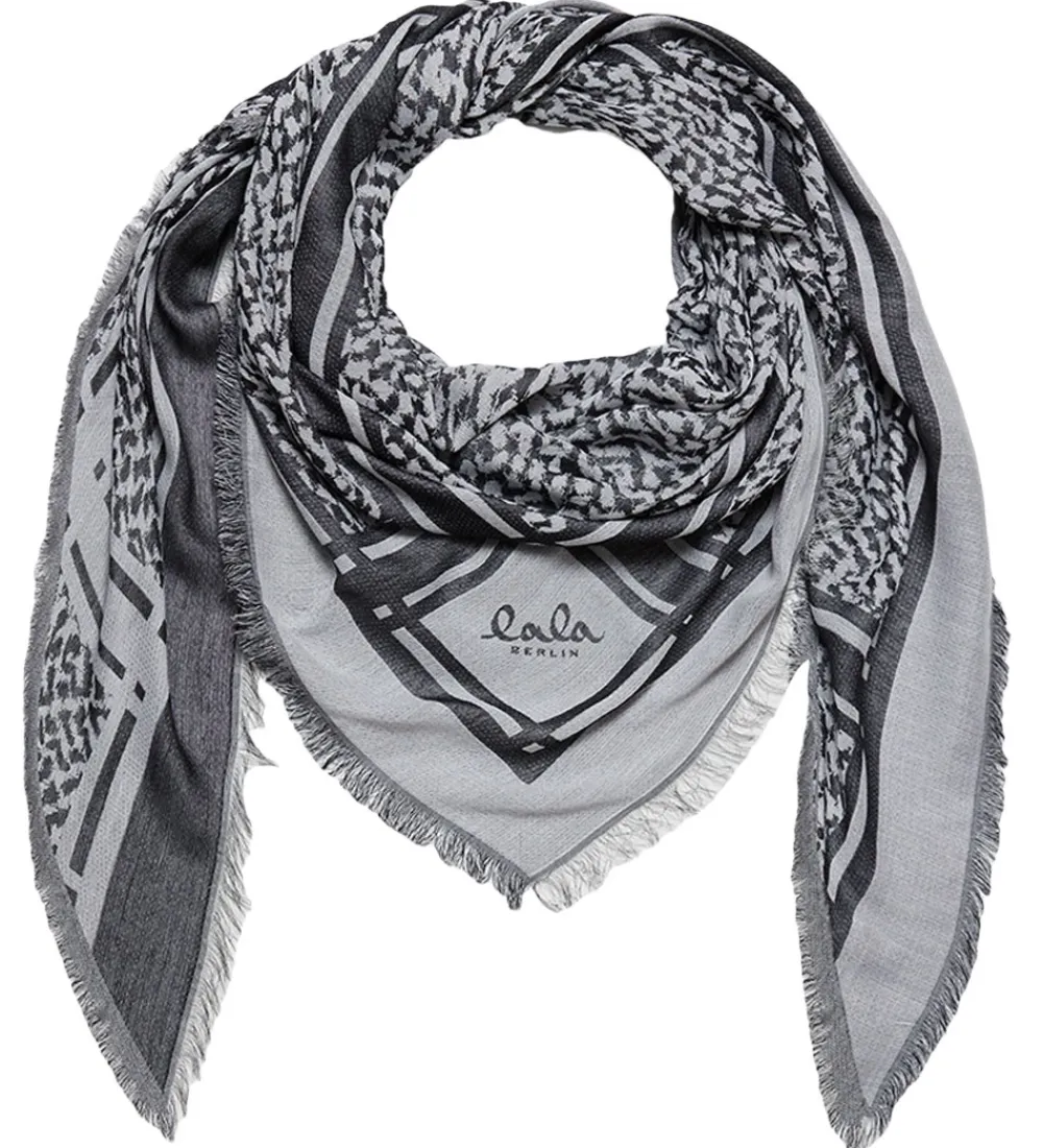 Lala Berlin Tørklæder*Tørklæde - Triangle Tilda - Swoosh Black/White