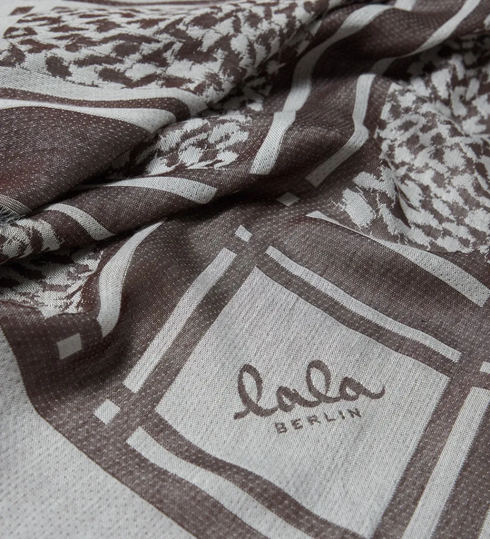 Lala Berlin Tørklæder*Tørklæde - Triangle Tilda - Swoosh Light Blue/Brown