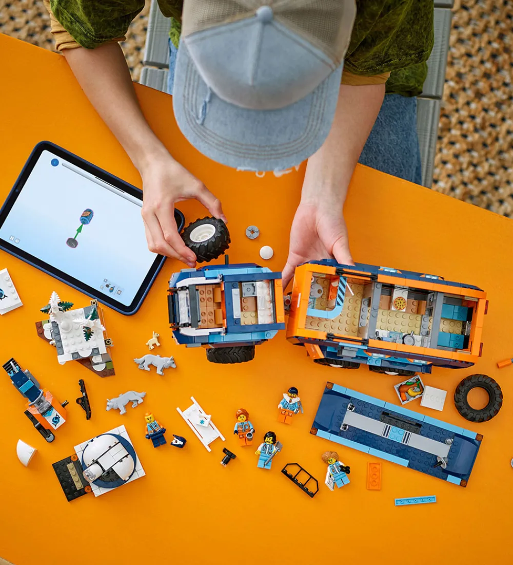 Lego®|Konstruktionslegetøj-LEGO® City - Polarforskernes Mobile Laborat... 60471 - 1064 Dele