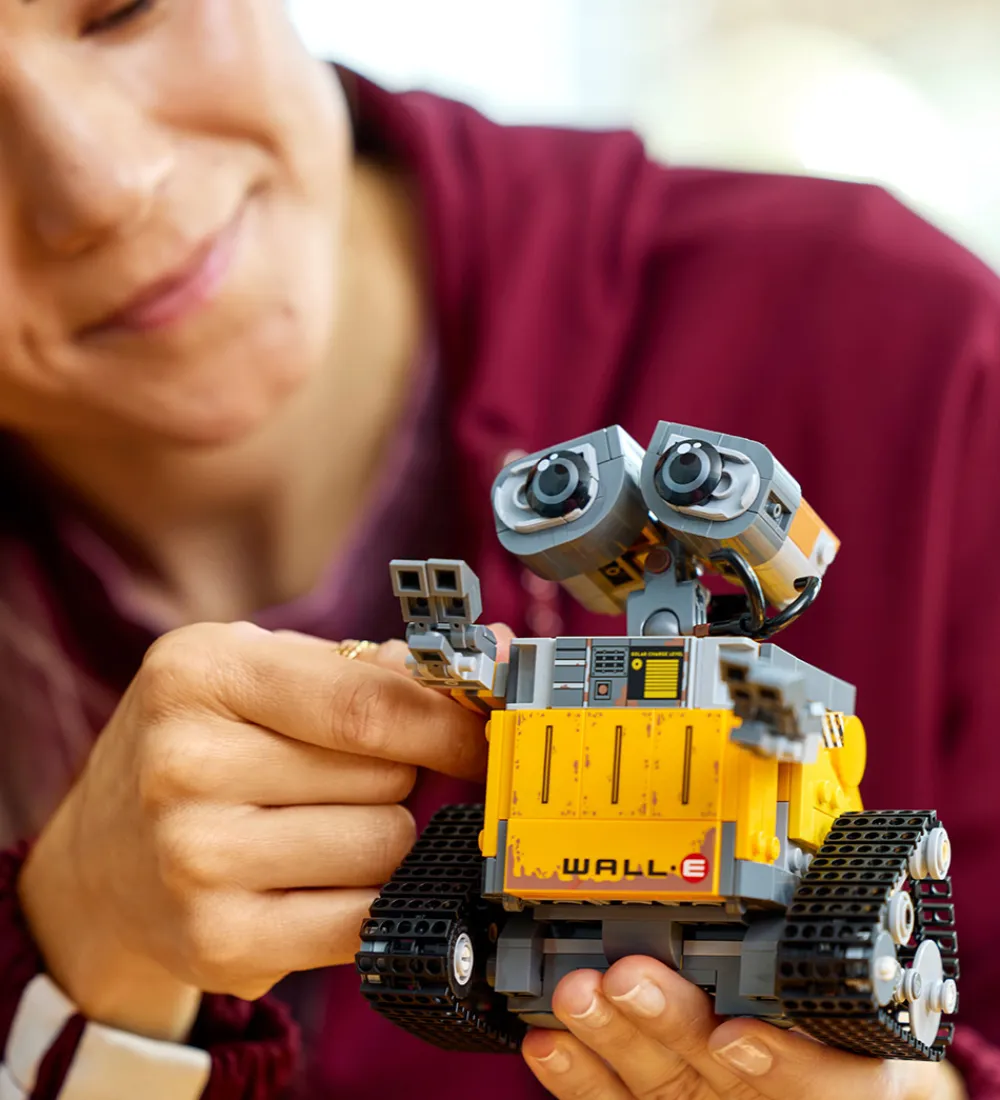 LEGO® Lego®|Konstruktionslegetøj*Disney - WALL-E Og Eva 43279 - 811 Dele