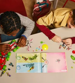 Lego®|Konstruktionslegetøj-LEGO® DREAMZzz - Mateos Spraydåsevogn 71499 - 929 Dele