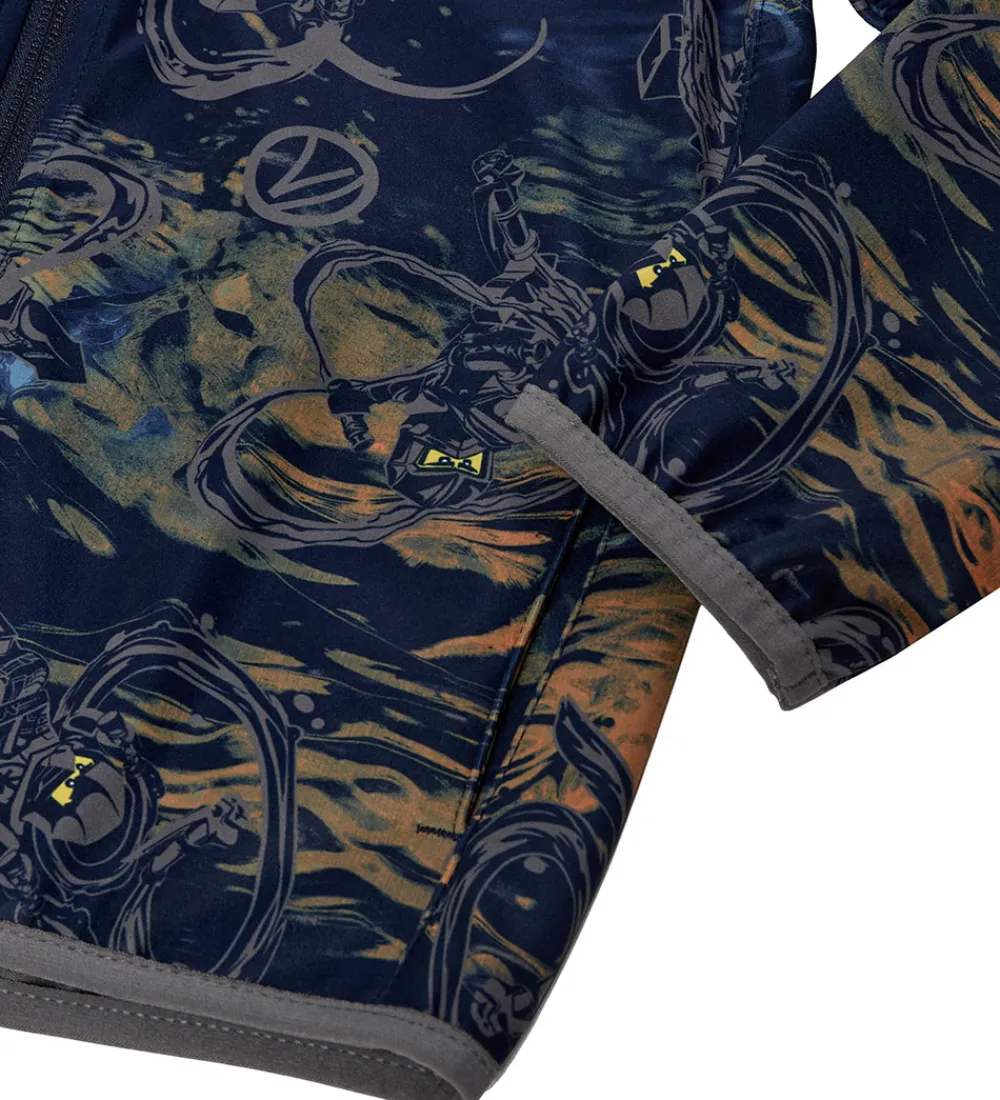 Softshell-LEGO® Wear LEGO® Ninjago Softshelljakke - LWSaku 200 - Dark Navy m. Print