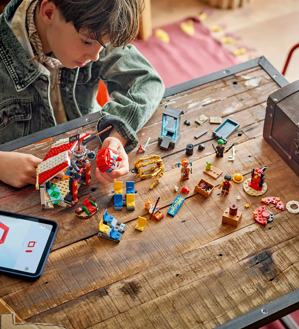 Lego®|Konstruktionslegetøj-LEGO® One Piece - Klovnen Buggys Cirkustelt 75637 - 573 Dele