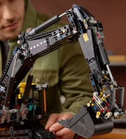 LEGO® Lego®|Konstruktionslegetøj*Technic - Volvo EC500 Hybrid Gravemaskine 42215 - 2359 Del