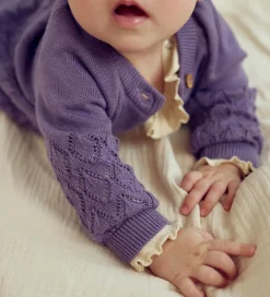Striktrøjer-Müsli Cardigan - Strik - Leaf - Lilac Fog m. Hulmønster