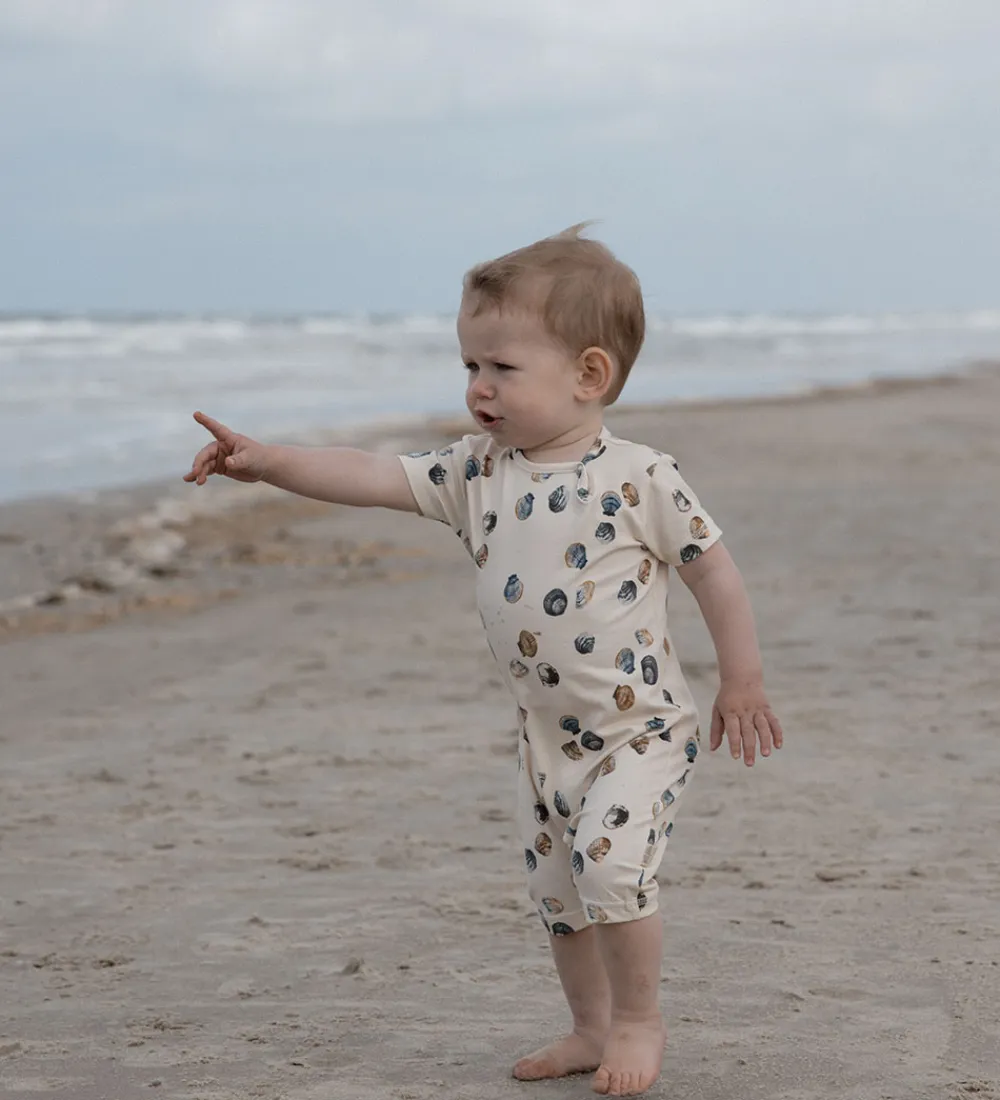 Sommerdragter-Petit Piao Sommerdragt - Sum - Clam