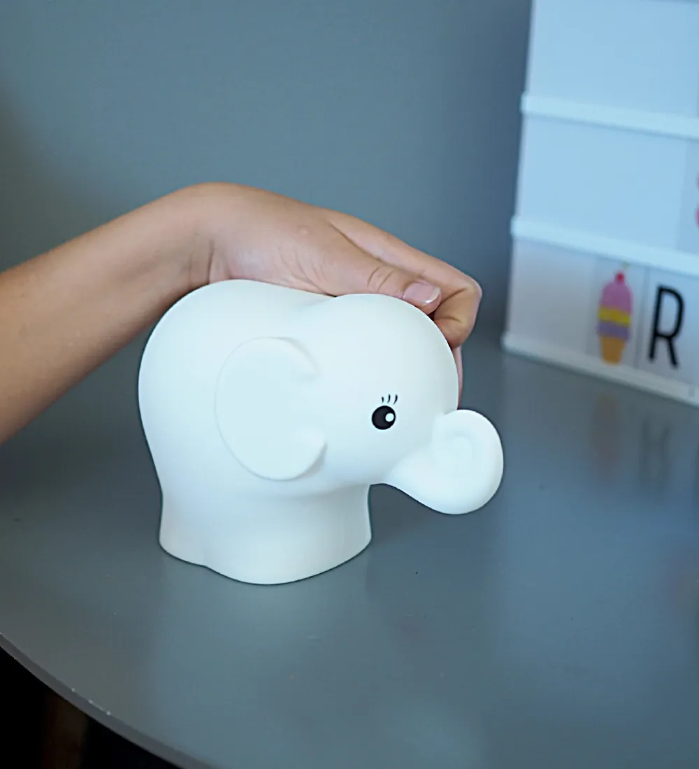 Tiny Tot Natlamper|Fritstående Lamper*Natlampe - 12x9 cm - Molly The Elephant