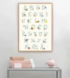 Plakater Og Billeder-Vissevasse Plakat - 50x70 - Alphabet Blue Danish